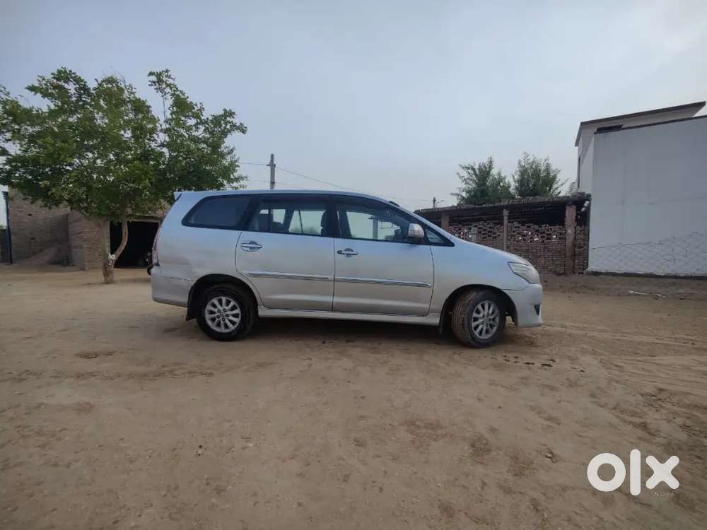 Toyota Innova Diesel 2013