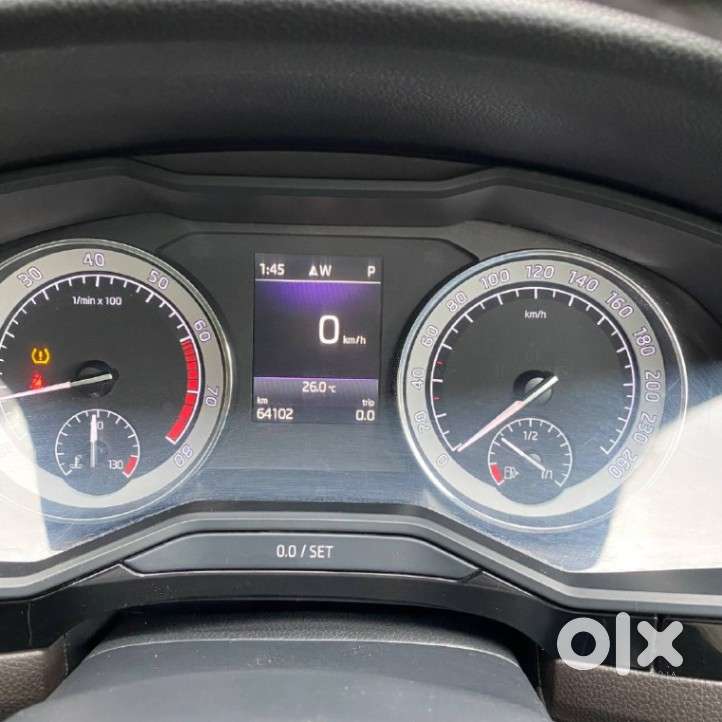 Skoda Superb L&k 1.8 Tsi At, 2020, Petrol