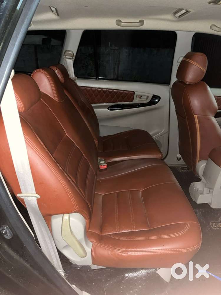 Toyota Innova 2009 Diesel Well Maintained