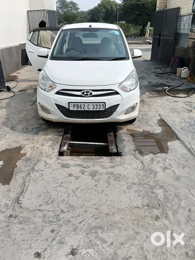 2014 Hyundai I10 Sportz Petrol