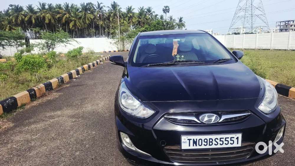 Hyundai Fluidic Verna 2013