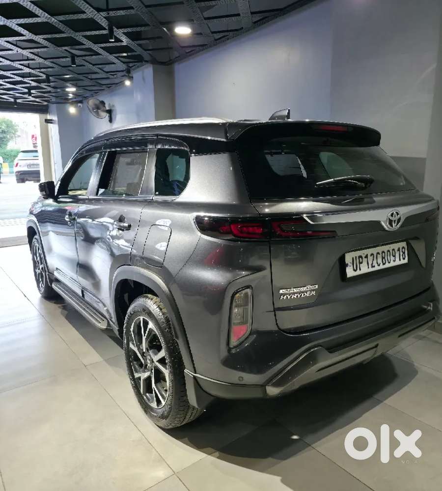 Toyota Urban Cruiser Hyryder, 2025, Petrol