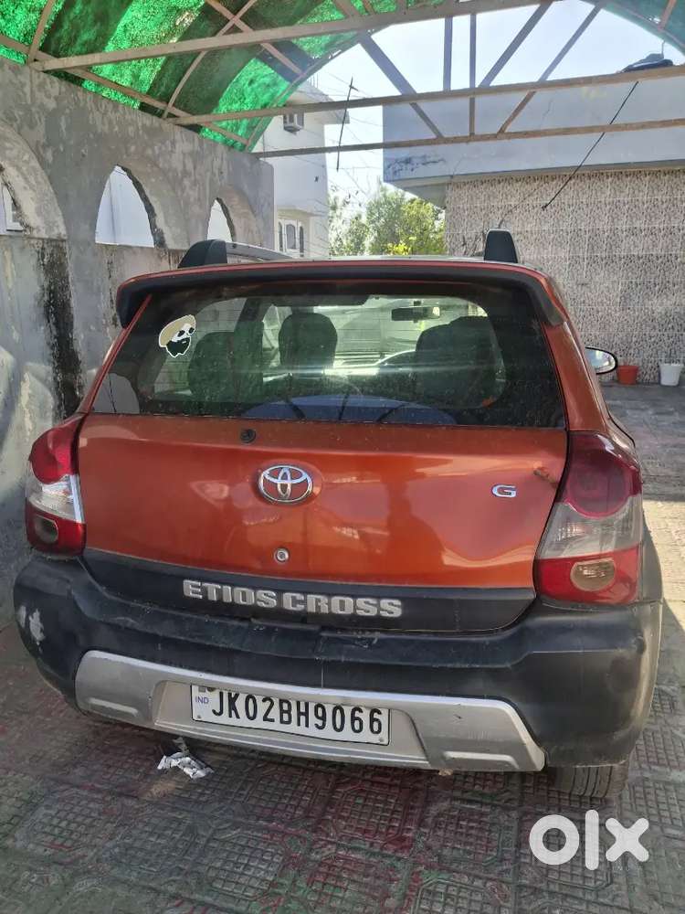 Toyota Etios Cross 2014 Petrol 217000 Km Driven