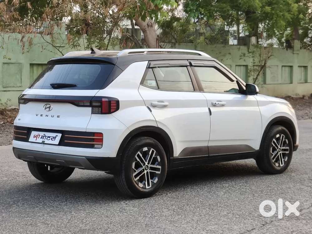 Hyundai Venue Sx (o) Mt 1.5 Diesel, 2025, Diesel