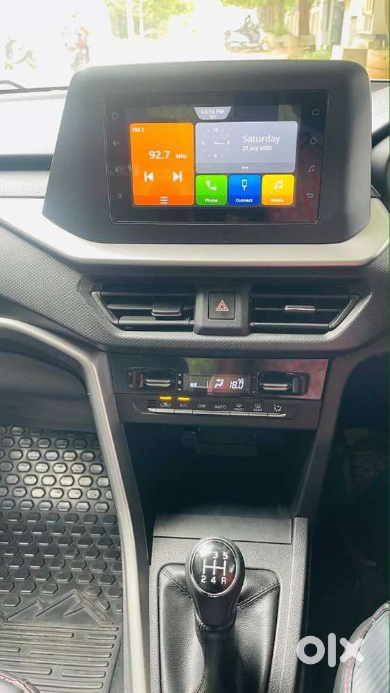 Maruti Suzuki Brezza, 2023, Petrol
