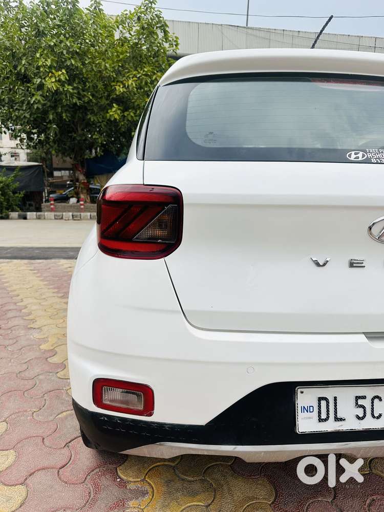 Hyundai Venue S 1.2 Petrol, 2021, Petrol