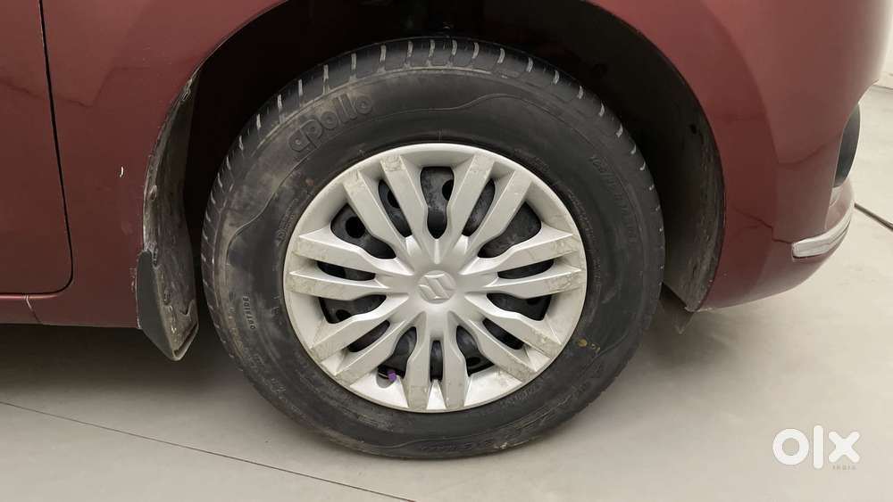 Maruti Suzuki Dzire 1.2 Vxi Amt, 2019, Petrol