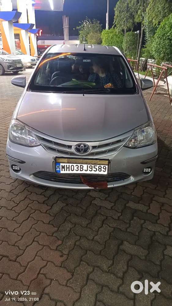 Toyota Etios 2015 Hybrid