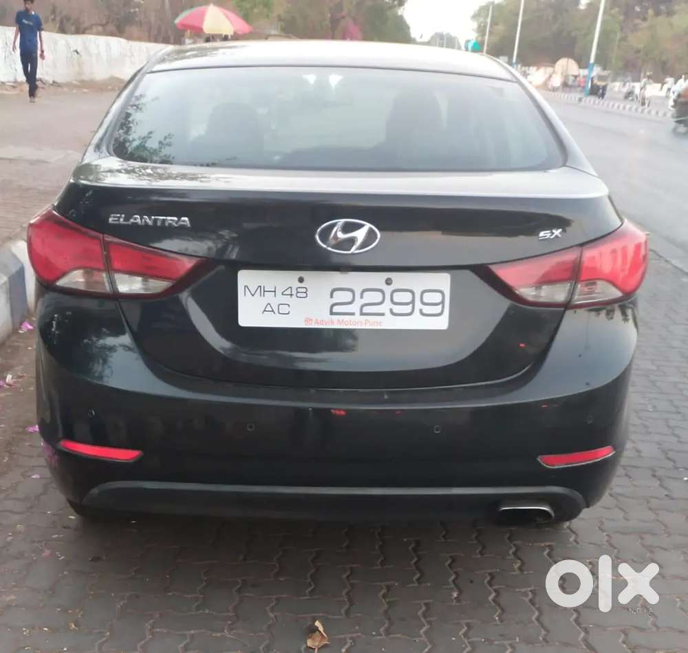 Hyundai  Elantra 2015 Diesel 2nd Owner