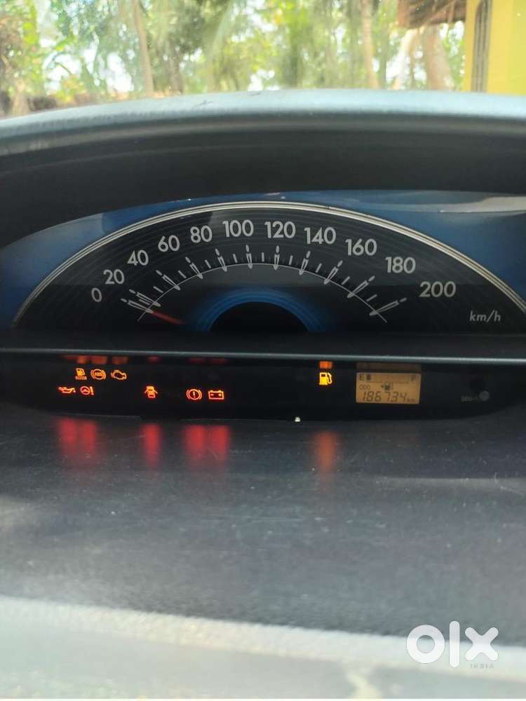 Toyota Etios Liva 2013