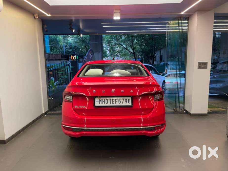Skoda Slavia 1.0 Tsi Style At, 2023, Petrol