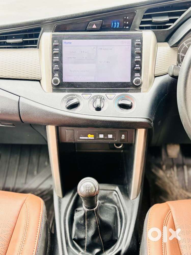 Toyota Innova Crysta 2.4 G Mt, 2021, Diesel