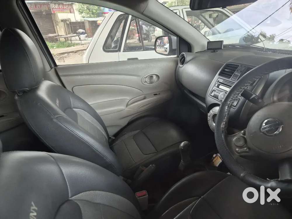 Nissan Sunny 1.5 Xl 2012