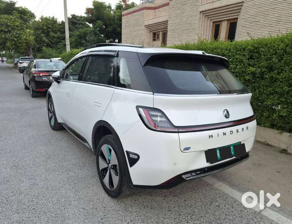Mg Windsor Ev Essence, 2025, Electric