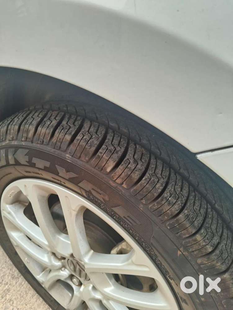 Maruti Suzuki Swift Zxi 2023 Petrol 70000 Km Driven