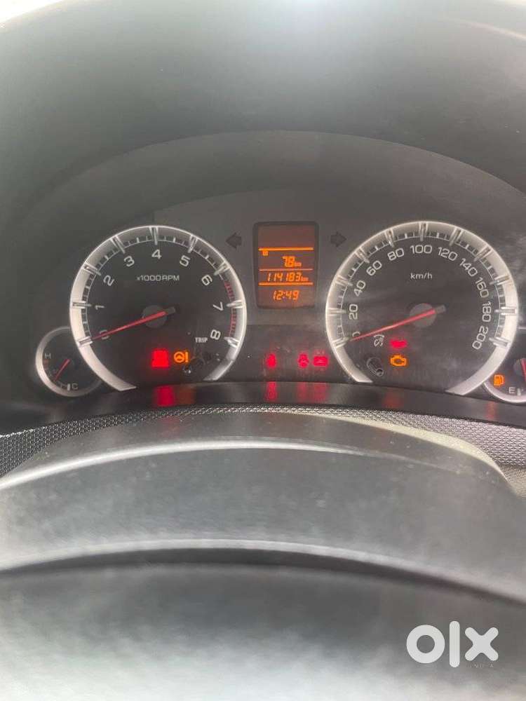 Maruti Suzuki Swift Vxi Optional, 2015, Petrol