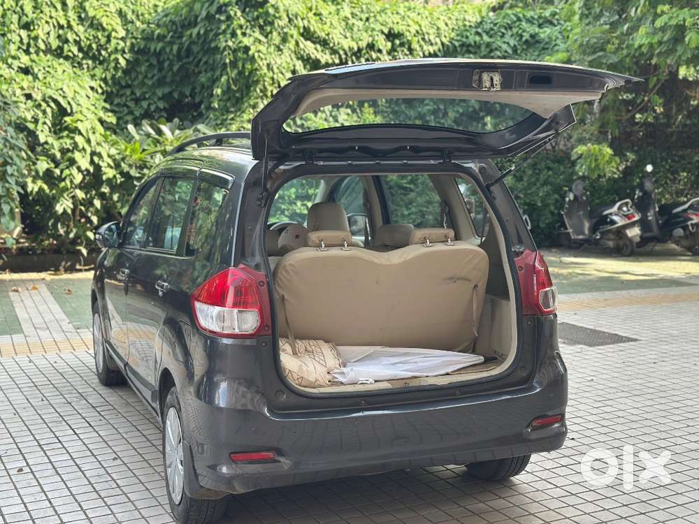 Maruti Suzuki Ertiga 2016 (nov) 76000 Kms