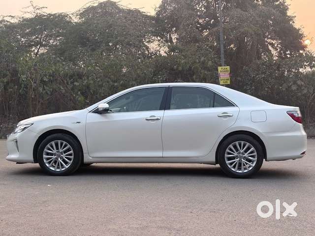 Toyota Camry Hybrid, 2017, Petrol