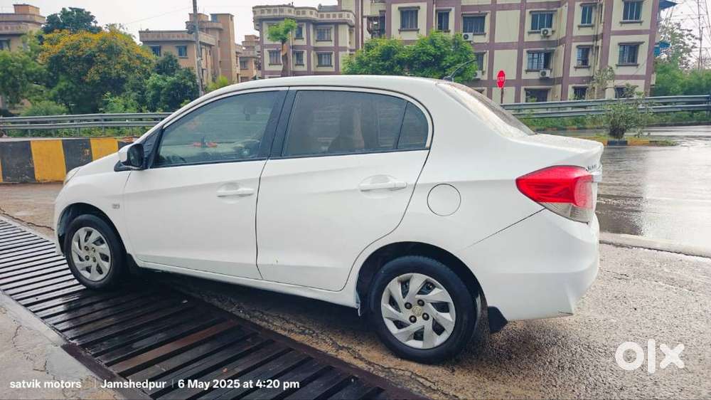Honda Amaze 2014 Diesel Well Maintained
