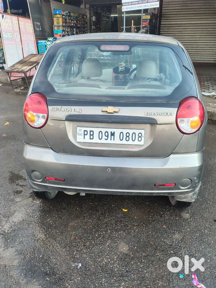 Chevrolet Spark Ls Beige