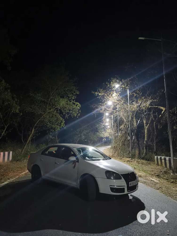 Volkswagen Jetta 2010 Diesel 100000 Km Driven