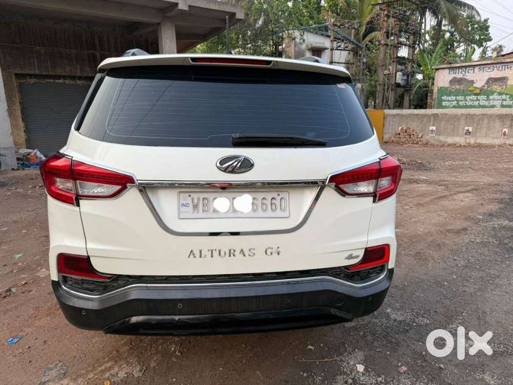 Mahindra Alturas G4 4wd At, 2020, Diesel
