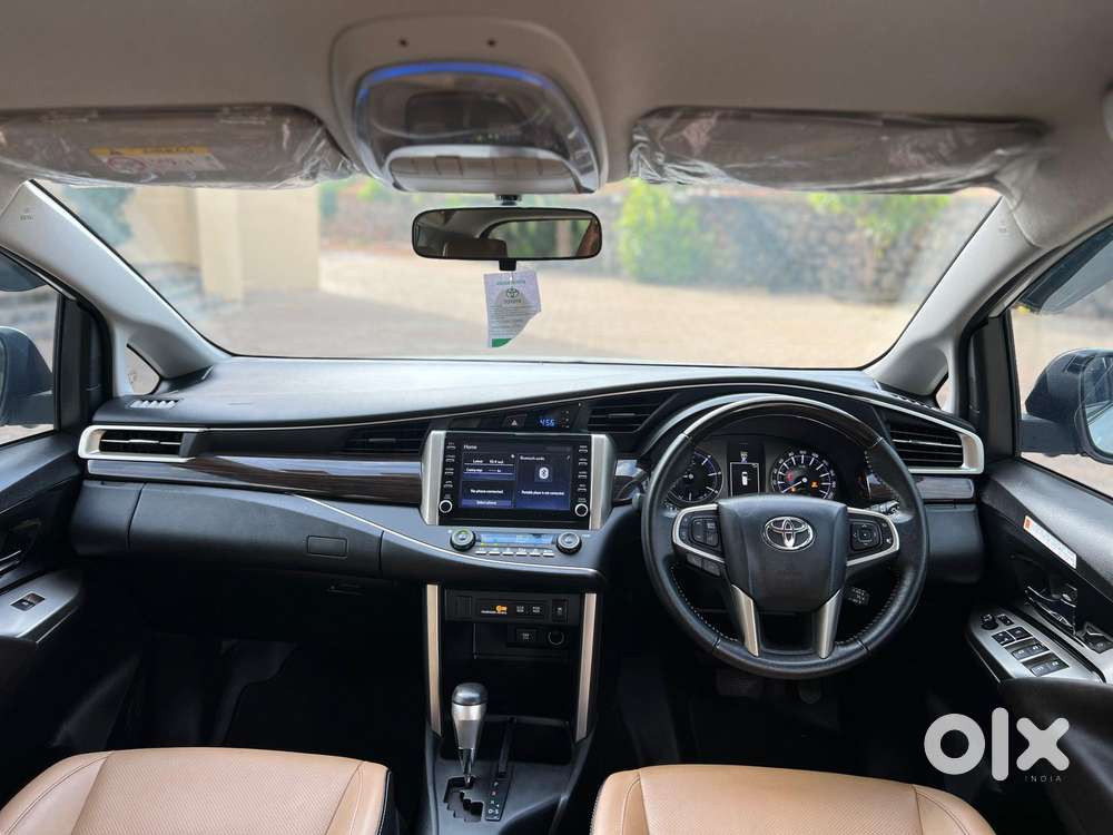 Toyota Innova Crysta [2020-ongoing] 2.4 Zx 7 Str, 2022, Diesel