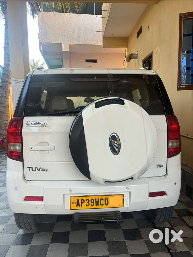 Mahindra Tuv 300 2017