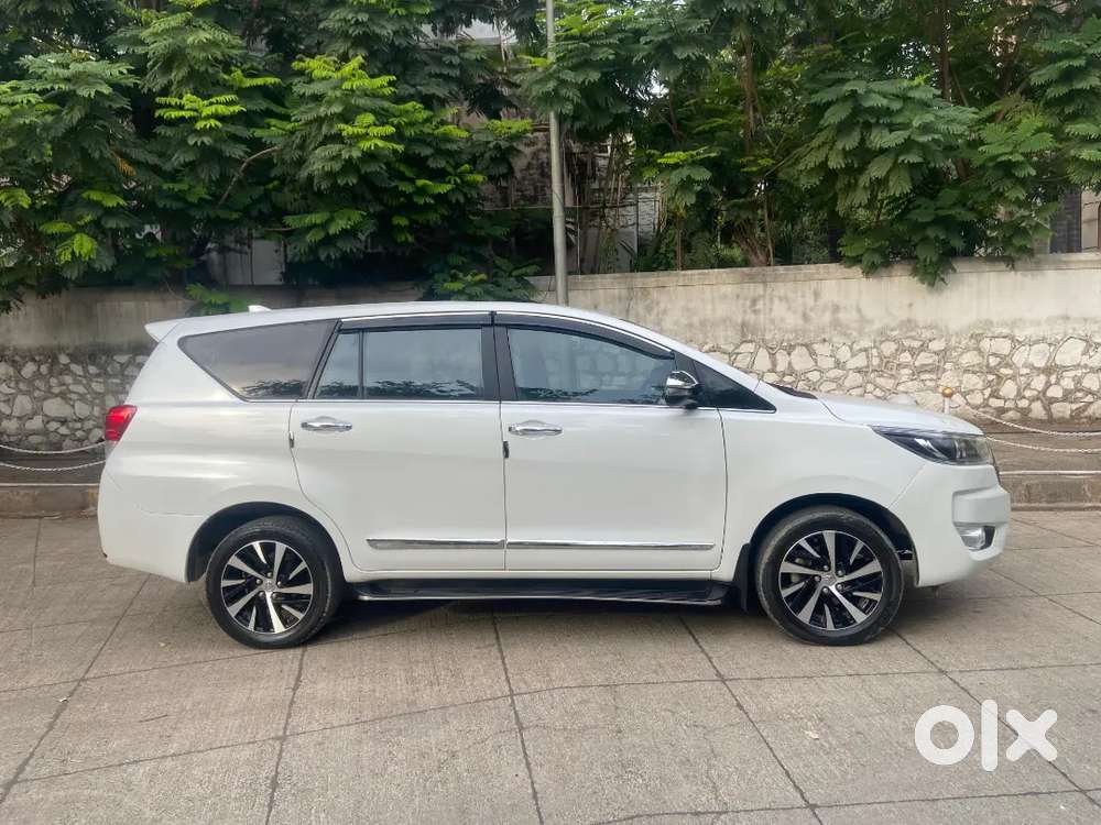 Toyota Innova Crysta Zx 2023