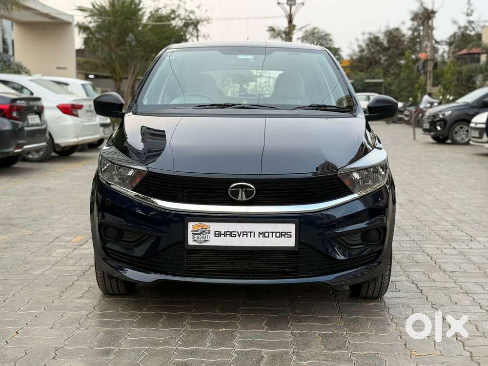 Tata Tiago, 2025, Petrol