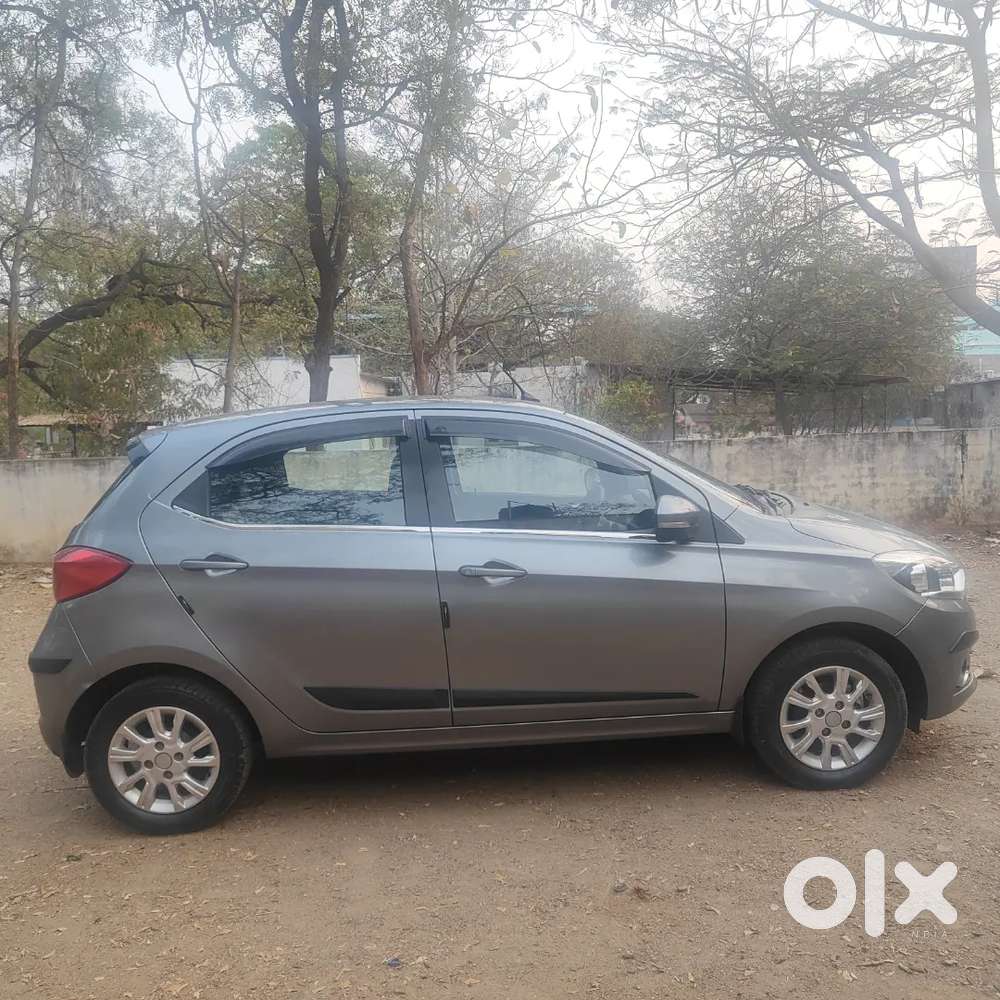 Tata Tiago 2018 Petrol Well Maintained Showroom Condition.
