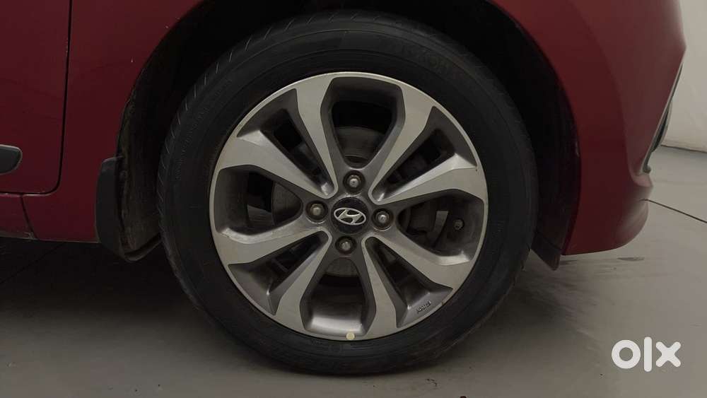 Hyundai Xcent 1.2 Vtvt Sx Option, 2016, Petrol