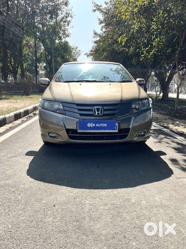Honda City V Inspire, 2011, Cng & Hybrids