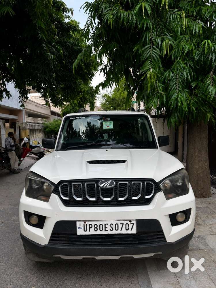 Mahindra Scorpio 2018 Diesel Manual