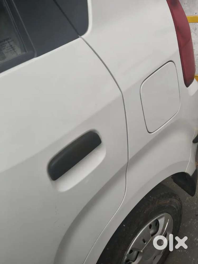 New Car Hai Kewal 1220 Km Chali Hai 37700 Ki Accessories Lagawaai Hai