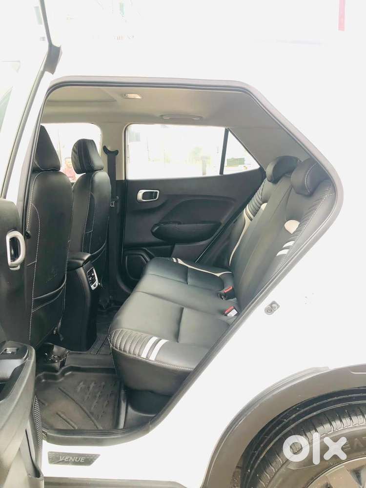 Hyundai Venue 1.0 Sx Turbo Imt, 2022, Petrol