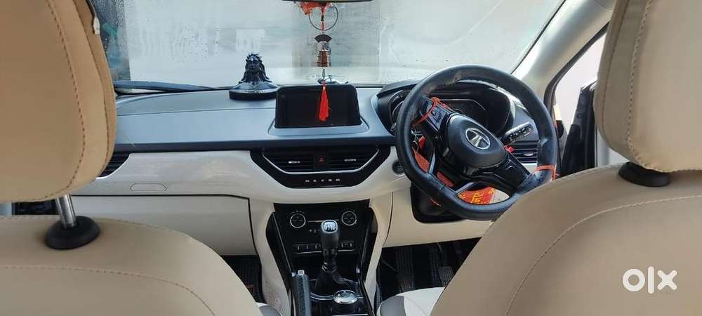 Tata Nexon 2022 Petrol Well Maintained And Only 21000 Km Driven