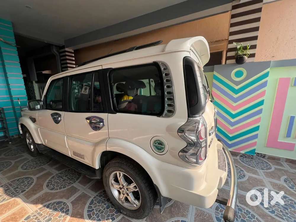 Mahindra Scorpio Diesel 2016