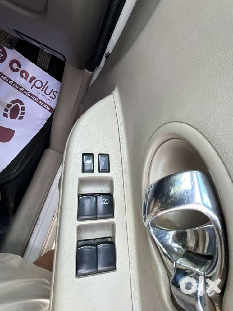 Nissan Car Manual 2010