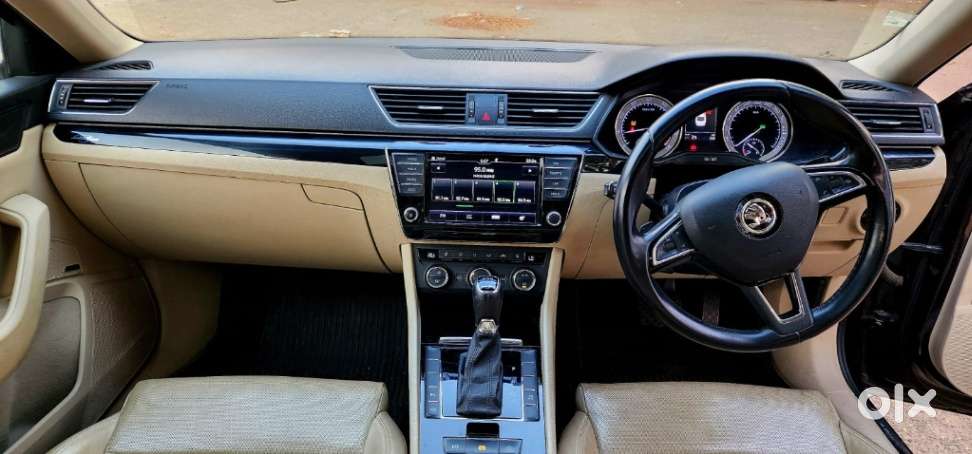 Skoda Superb L&k 1.8 Tsi At, 2017, Petrol