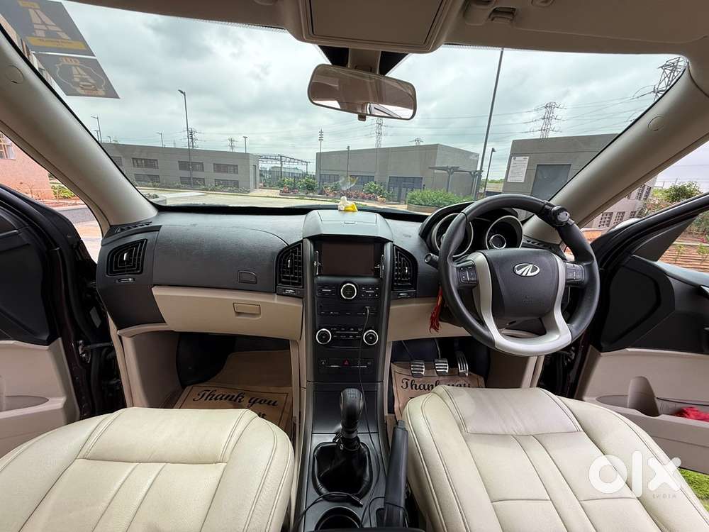 Mahindra Xuv500 Diesel W6 2017