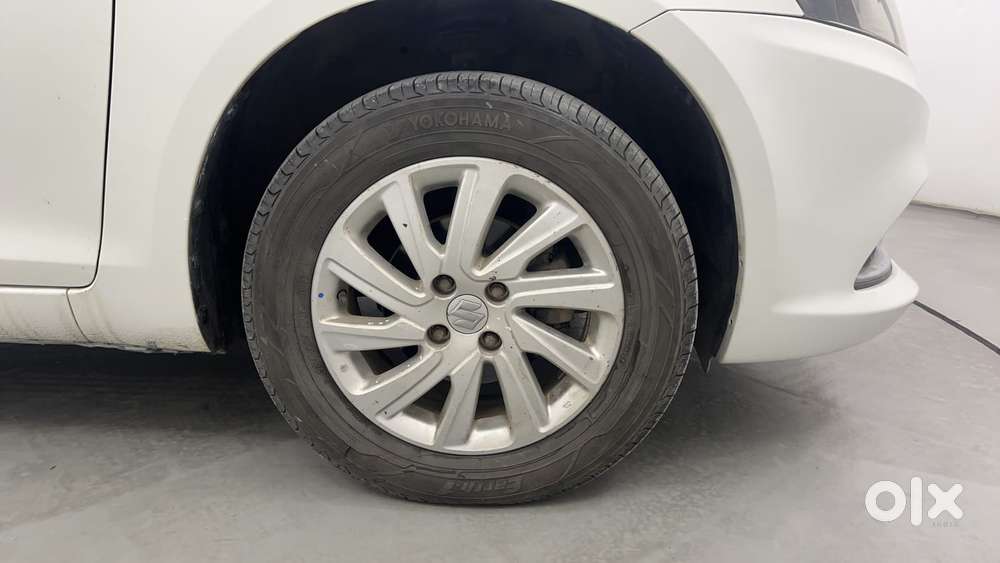 Maruti Suzuki Swift Dzire Amt Zdi, 2016, Diesel