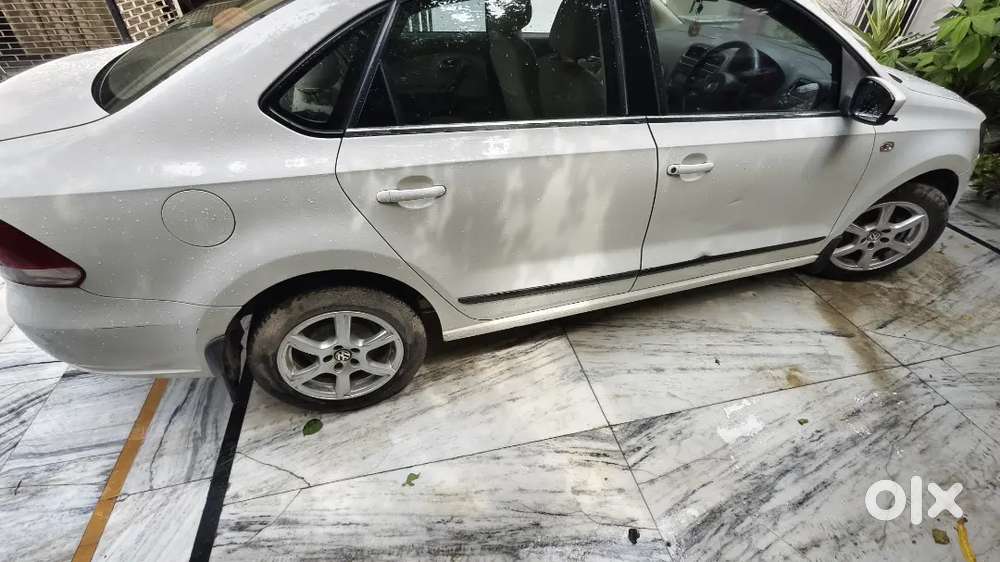 Volkswagen Vento Diesel (top Model)