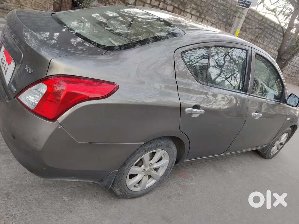 Nissan Sunny 4444 Num 2012 Diesel Singlehand Owner