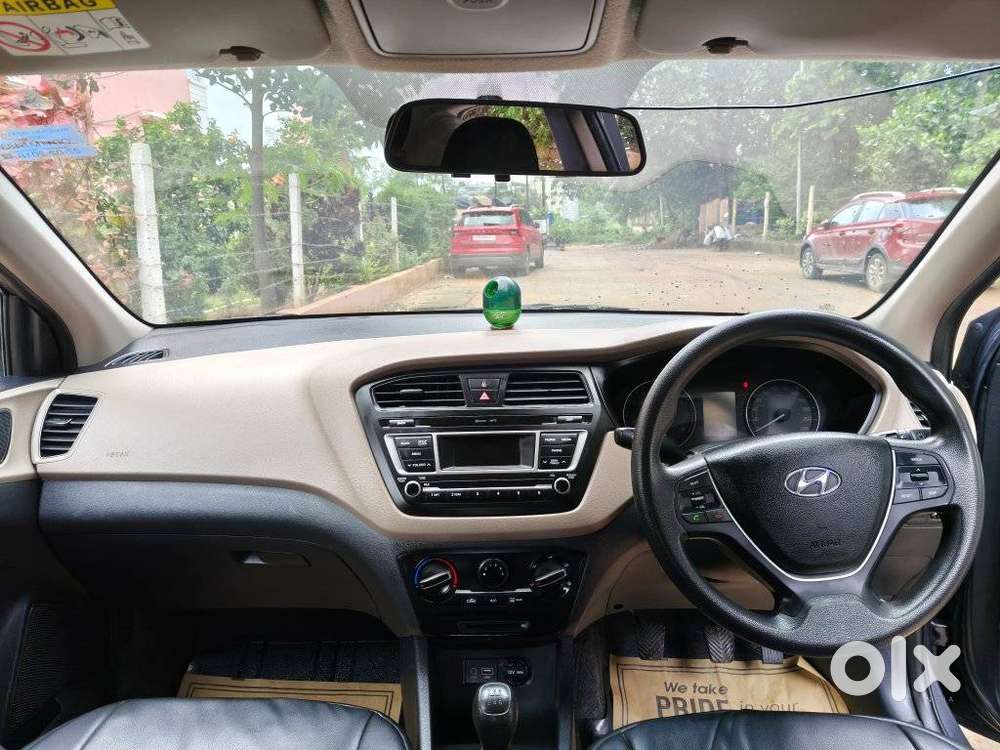 Hyundai I20 Sportz 1.2 Bs-iv, 2018, Petrol
