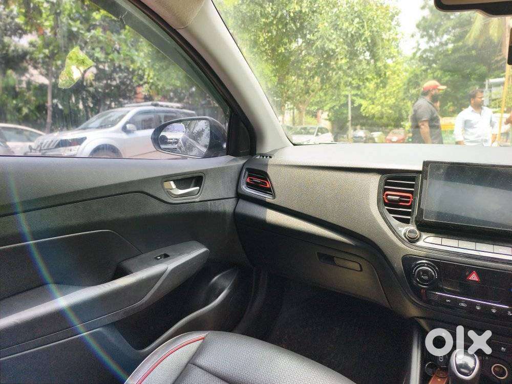 Hyundai Verna 1.0 Sx (o) Turbo Gdi Dct, 2022, Petrol