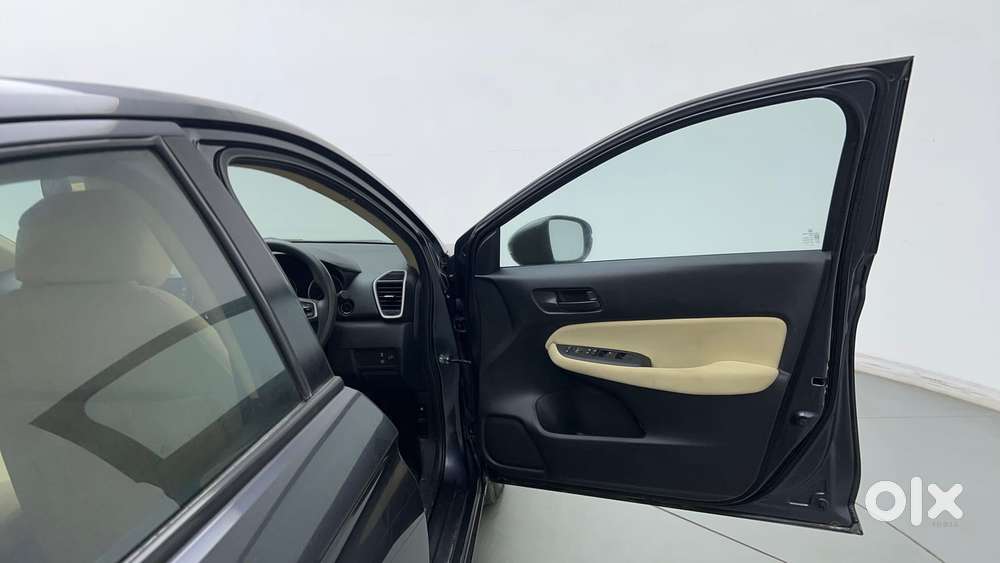Honda City I-vtec Cvt V, 2022, Petrol