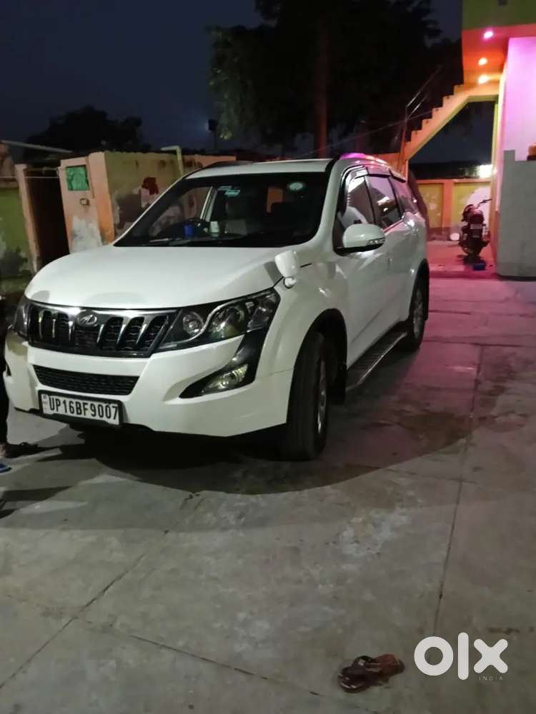 Mahindra Xuv500 2016 Diesel 65000 Km Driven