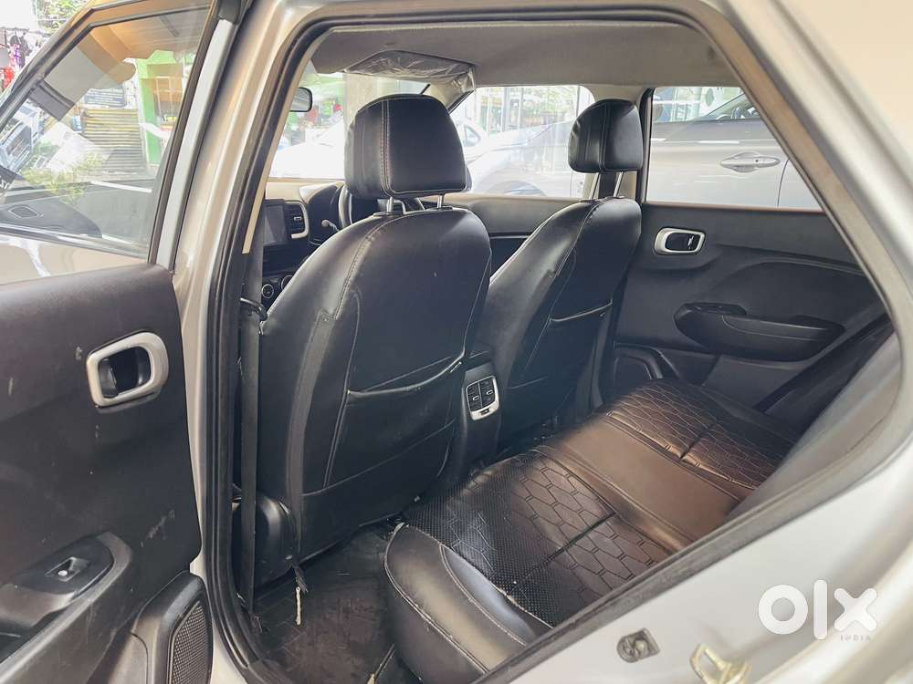 Hyundai Venue 1.2 S Plus, 2022, Petrol
