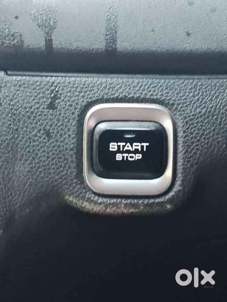 Mg Hector Sharp Pro 1.5 Turbo Cvt Dual Tone, 2023, Petrol